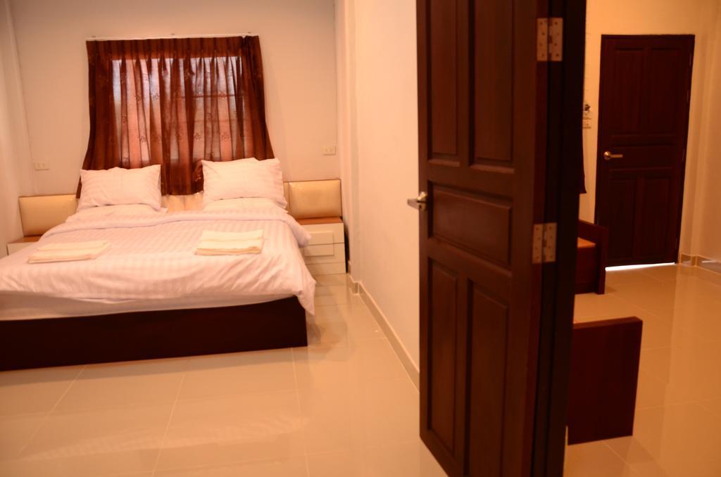 The Phant Hotel Сурин Екстериор снимка